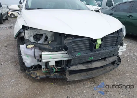 2014 Lincoln Mkz из США, поврежденный, VIN 3LN6L2GK2ER813766